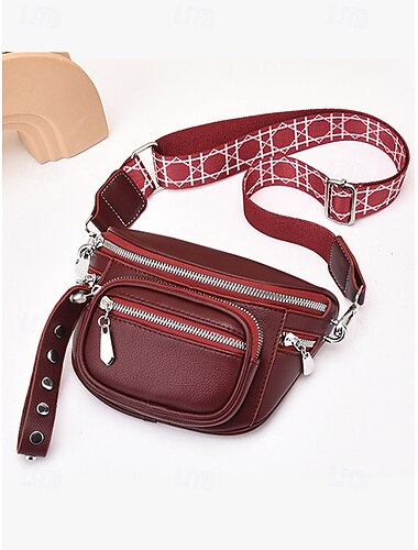 Dame burgunderfarget crossbody-brystveske i kunstskinn med flere glidelåslommer, bred stropp og sølvfarget maskinvare, stilig håndfri reiseveske for hverdagsbruk og juleantrekk