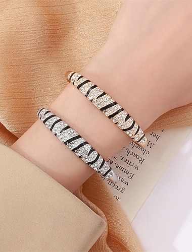  Bracelet Jonc Le style rétro Zircon Verticale ancien Mode Tendance Bracelet Bijoux Argent Doré irrégulier pour Mariage Soirée Fiançailles Bal de promo