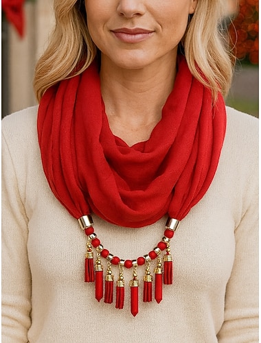 Collana con sciarpa morbida da donna con nappa e ciondolo di perline, elegante accessorio natalizio multicolore per outfit invernali e feste di Natale   Collana con sciarpa morbida da donna con nappa e ciondolo di perline, elegante accessorio natalizio multicolore per outfit invernali e feste di Natale