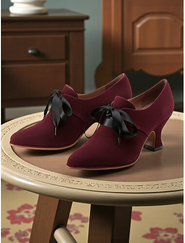  Grüne Wildlederpumps für Damen mit schwarzer Schleife, eleganter spitzer Zehenpartie, Vintage-Stil der 1920er Jahre, perfekt für formelle Anlässe, Dinnerpartys und Hochzeiten.