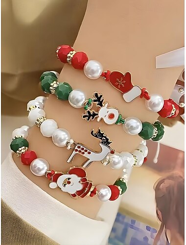  Julearmbånd med perler til dame, satt med anheng i form av julenissen, reinsdyr og snømann, stretcharmbånd i rødgrønn perle, festlig julesmykkegave til henne