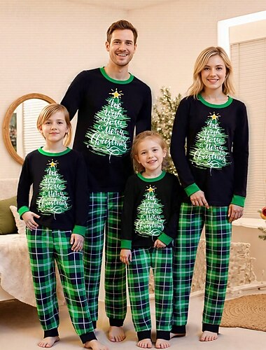  Familiestil Jul Julefamiliepyjamas Pyjamas Familiesett Grafisk Ruter Juletre Hjem Trykt mønster Grønn Langermet Daglig Matchende antrekk