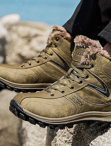  ファーの裏地が付いたダークブラウンのメンズ防水冬用ブーツ - クリスマスの買い物や冬の散歩にぴったりの快適で暖かい靴