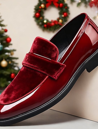  mocassins masculinos de couro sintético de veludo vermelho com design elegante – sapatos elegantes para festa de Natal para homens modernos
