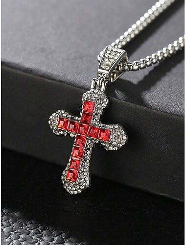  Weihnachtsgeschenk für Herren: Halskette mit Kreuzanhänger aus einer Legierung, mehrfarbig, mit funkelnden Kristallen – ein stilvolles Accessoire für festliche Anlässe und Freizeit.
