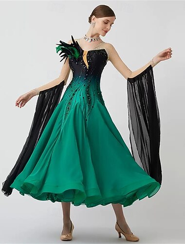  Kjole til dame med fjærskulder, strass, gradert vals, tango, konkurransekjole med flagrende chiffongermer – grønn og svart