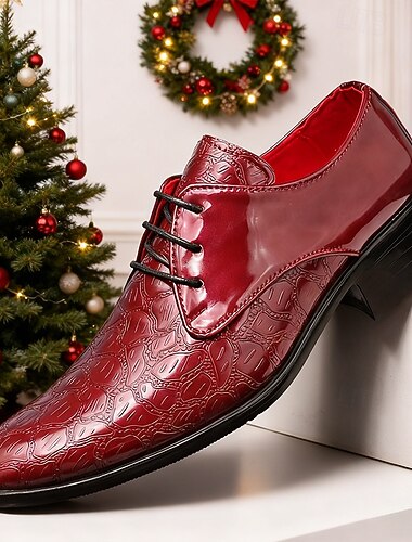  Rode herenschoenen van imitatieleer met krokodillenprint – elegante en gedurfde kerstfeestschoenen voor modieuze mannen