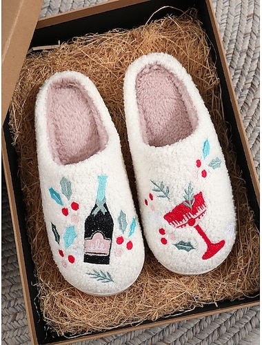  chinelos femininos de Natal com bordados de vinho e coquetel - chinelos aconchegantes e felpudos para presentear no Natal e relaxar no inverno
