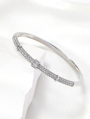  Kuutiomainen zirkonium Geometrinen Riippua Muoti Yksilöllinen Yksinkertainen muodikas Kromi Rannekorun korut Hopea / Kulta Käyttötarkoitus Häät Juhla Kihlaus Tanssiaiset