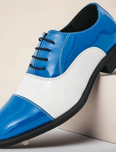  Herresko i blå og hvitt med oxford-mønster og polert finish, vintage tofargede snøresko til sceneshow, fester og retro-motearrangementer