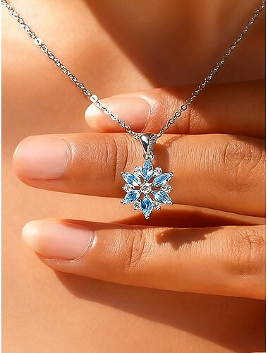  dames sneeuwvlok hanger ketting met blauwe kristallen, elegante winter sieraden voor kerstfeestjes en vakantiecadeaus