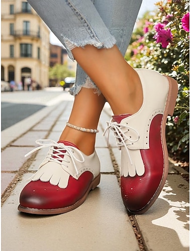  Γυναικεία δίχρωμα παπούτσια oxford με κρόσσια, vintage brogues με κορδόνια της δεκαετίας του 1950 για casual ντύσιμο, καθημερινά ντυσίματα και ρετρό πάρτι
