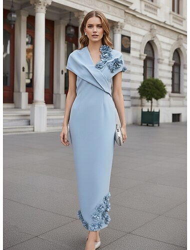  Trumpetti / merenneito Polven yli Lyhythihainen V kaula-aukko Tyylikäs Vintage Muodollinen Kreppi Morsiammen äidin asu kanssa Rypytetty Kukkakuvio