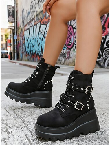  Svarta punkbikerstövlar med nitar och spännen - platåstövlar med snörning för casual, streetwear och rockmode