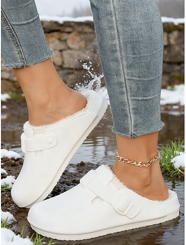  Mules femininas brancas impermeáveis com forro macio de pele sintética – calçado casual e confortável, perfeito para dias chuvosos, inverno e para relaxar em casa.