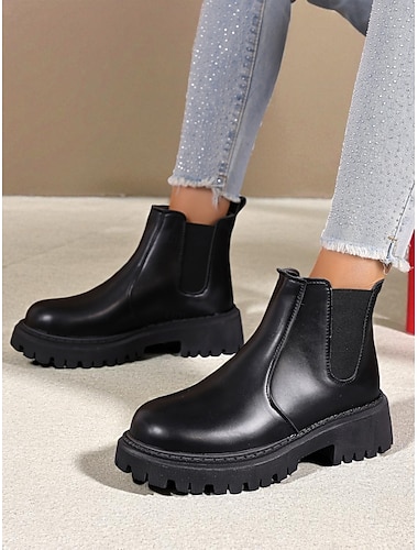  Botas Chelsea femininas brancas de cano alto com sola tratorada – botinhas de cano curto com plataforma lateral elástica para um look streetwear e moderno.