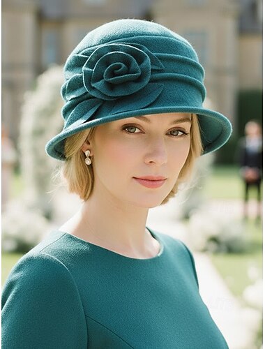  Căciulă de iarnă din lână pentru femei cu model floral, culori multiple, confortabilă și elegantă pentru Crăciun și vreme rece