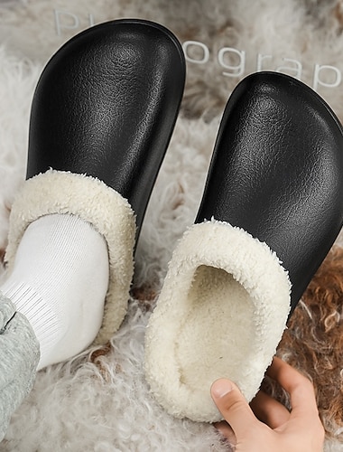  Pantuflas de interior para hombre con estampado de camuflaje: piel sintética resistente con forro interior afelpado, ideales para estar cómodo y relajarse en climas fríos.