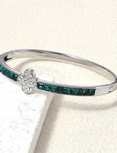  Zirkonium Klassisk Kløver Elegant Personalisert Luksus trendy Chrome Armbånd Smykker Sølv / Gull Til Bryllup Fest Engasjement Skoleball