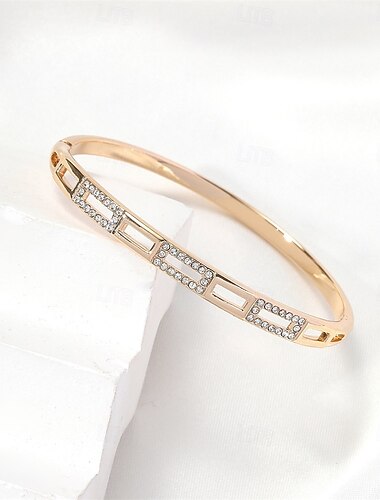  Kubisk Zirkonium geometriske Totem-serien Mote Personalisert trendy Chrome Armbånd Smykker Sølv / Gull Til Bryllup Fest Engasjement Skoleball