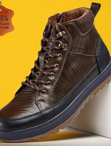  Tênis cano alto masculino em couro marrom com sola robusta - calçado casual para aventuras ao ar livre, caminhadas e viagens de fim de semana.