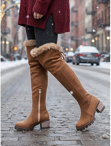  レディースブラウンのオーバーニー冬用ブーツ - フェイクファーのトリム、厚手のブロックヒール、パーティーやアウトドアに最適な寒い季節の快適なスタイル