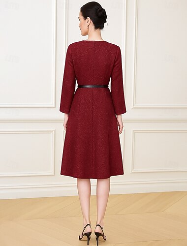  A-linje Knelengde Cocktail Kjole Langermet Crew-hals Elegant Årgang Fest Polyester Kjole til brudens mor med Paljett