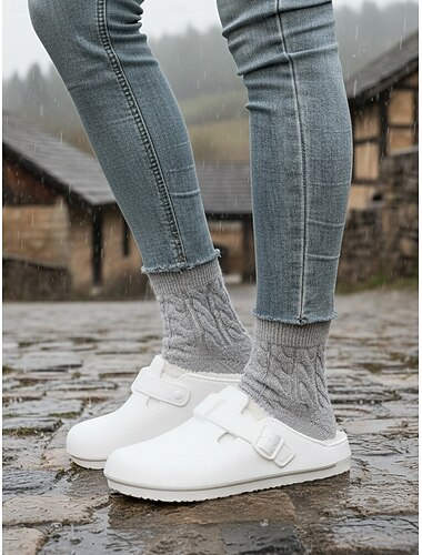  Naisten vedenpitävät valkoiset muulit pehmeällä tekoturkisvuorilla – mukavat ja mukavat vapaa-ajan kengät sateisiin päiviin, talveen ja rentoutumiseen kotona