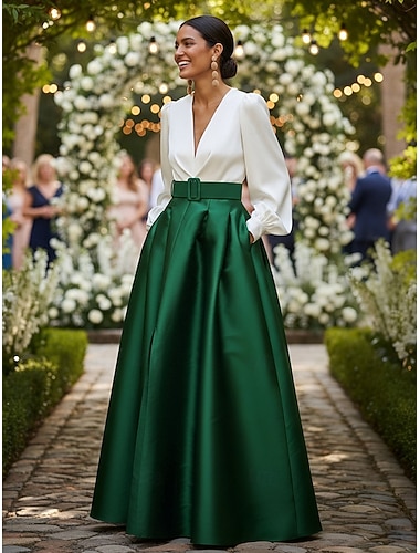  Ligne A Longueur au sol Robe d'invité de mariage Robe de Cérémonie Robe de soirée Robe de Mère de Mariée  manche longue Col en V Élégant Fente Haute Formel robe demoiselle d honneur Satin avec