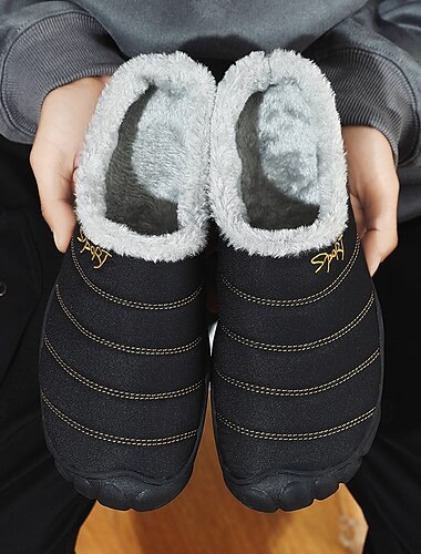  Zapatos negros acolchados sin cordones para hombre con forro polar: calzado cómodo para el frío, para estar en casa y para un look casual.