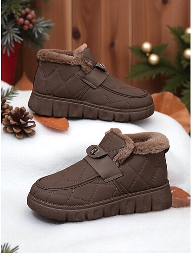  Naisten kahvinväriset tikatut talvikengät – lämpimät tekoturkisvuoratut toppakengät remmillä ulkoiluun lumeen ja jokapäiväiseen käyttöön.