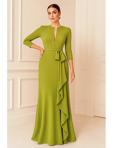  Tuubi Kokopitkä Tanssiaismekot Iltapuku Ball Gown Tyylikäs 3/4 hiha V kaula-aukko Muodollinen Häät Stretch Crepe kanssa Röyhelöity