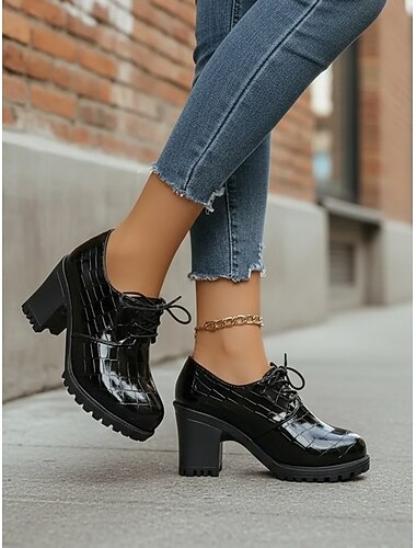  Burgunderrote Damen-Schnürschuhe mit klobigem Absatz und Lackleder-Optik – trendige Loafer in Kroko-Optik für Büro und Alltag