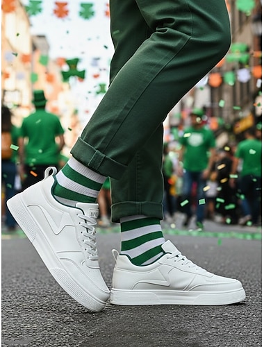  Pánské bílozelené volnočasové tenisky, lehké prodyšné vycházkové boty s měkkou podrážkou, stylové streetwear tenisky pro každodenní nošení a outfity na Den svatého Patrika