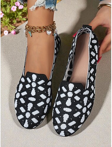  Women's Black Flower Patterned Wedge Loafers - Comfortable Slip-On Casual Flats with Textured Design, Ideal for Daily Errands, Brunch Outings, Garden Walks & Office Casual