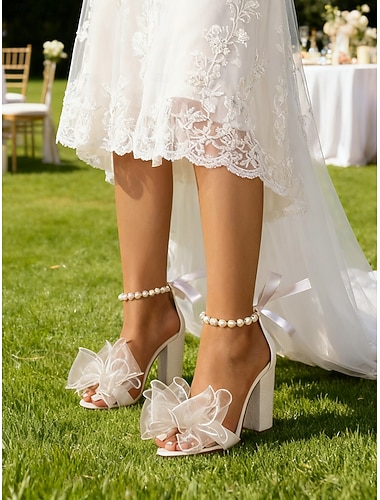  Sandales de mariage blanches à talon bloc et nœud pour femmes - élégantes sandales à bride cheville ornées de perles pour les mariées &demoiselles d'honneur, chaussures de mariée romantiques pour les