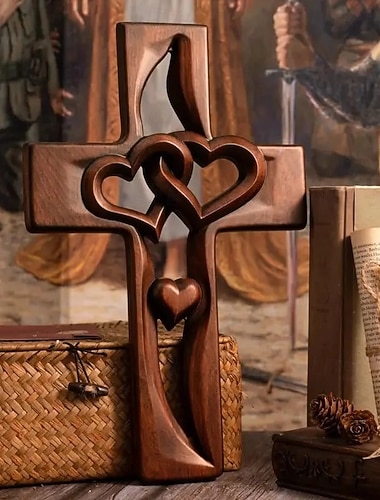  Croix en bois à cœurs entrelacés, cadeau romantique artisanal, motif personnalisable par gravure, idéal pour les mariages, anniversaires ou occasions spéciales, décoration religieuse élégante pour la
