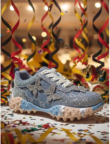  Ženské džínové tenisky se zdobením motýlů a detaily s krystaly pro Mardi Gras – stylové a pohodlné ideální pro karneval festivaly kostýmové večírky a odvážné módní prohlášení