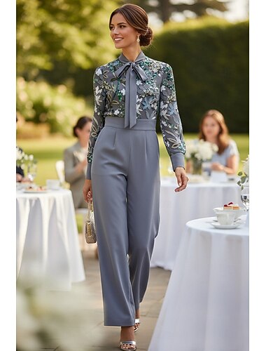  Jumpsuit / Pantsuit Gulvlengde Perlebrodert Formell kjole Kjole til brudens mor Kjole til brudens mor Langermet Høyhalset Elegant Årgang cocktail Bryllupsgjest Ferie med Sløyfe(r)