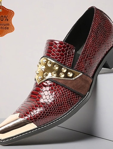  Røde slip-on-sko i slangeskinn med gulldetaljer for menn – luksuriøst formelt fottøy for stilige menn, perfekt for kveldsarrangementer og moteriktige anledninger