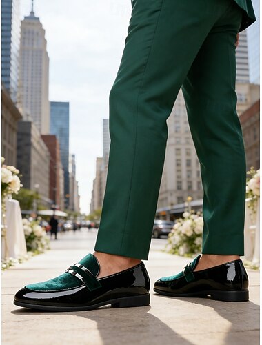  Grønne fløyelsloafers for menn – slip-on-stil med unikt design, perfekt for semiformelle, uformelle og motemessige arrangementer og bryllup