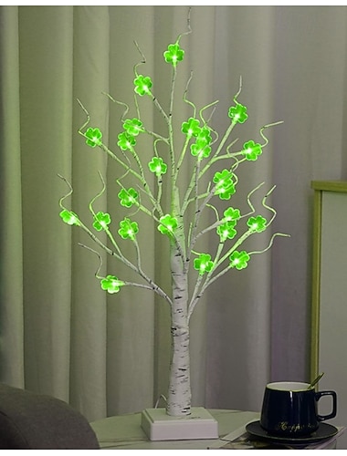 St. Patrick's Day LED-beleuchtete Birkenbäume mit Kleeblatt-Anhängern, künstliche, vorbeleuchtete Tischdekoration im irischen Stil, Mittelstück für Zuhause, Partys und Feste, Tischdekorationen