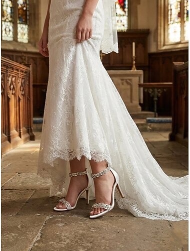  Luxe witte bruidsstilettohakken voor kerkelijke en formele bruiloften, open teenschoenen met kristallen enkelbandje voor de bruid