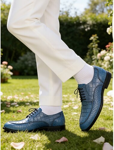  Blauwe veterschoenen van krokodillenleer voor heren – stijlvol ontwerp met elegante details, ideaal voor formele gelegenheden, bruiloften en avondkleding.