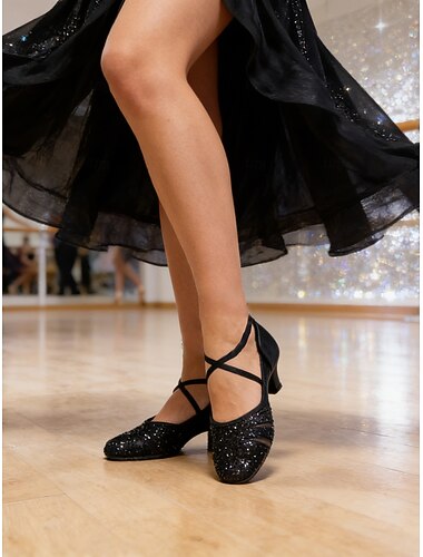  Dámské profesionální boty na latinskoamerické tance, třpytivé stříbrné boty na nízkém podpatku pro společenské sály a salsu, design s kříženými pásky pro tanečnice, taneční kurzy, soutěže &divadelní