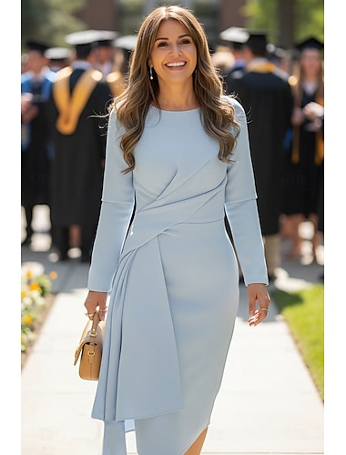  Linjeform Knelengde Festkjole Cocktail Kjole Gjestekjole til bryllup Kjole til brudens mor Langermet Crew-hals Elegant Enkel Bryllupsgjest Semi-formelt Stretchstoff med Plissert Bølgemønster