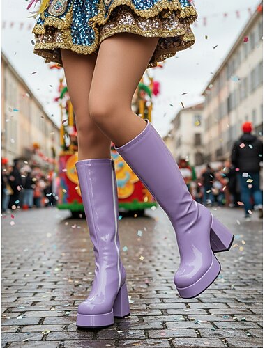  Frauen Mardi Gras 1980er Retro Lila Plattform kniehohe Stiefel mit Blockabsätzen – Glänzendes Lackkunstleder perfekt für Karnevalsparaden und festliche Feiern