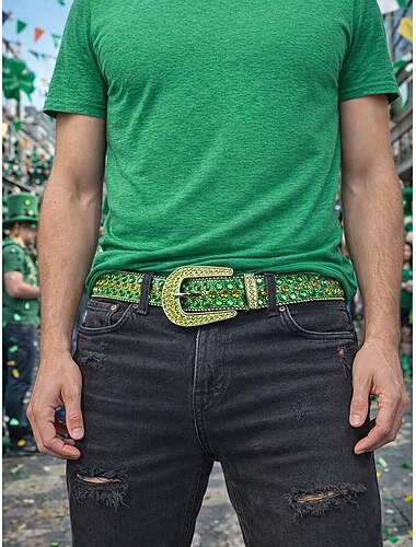  Unisex riem van imitatieleer, groen met oranje studs, verkrijgbaar in verschillende kleuren, verstelbare pasvorm, perfect voor St. Patrick's Day en dagelijks gebruik.