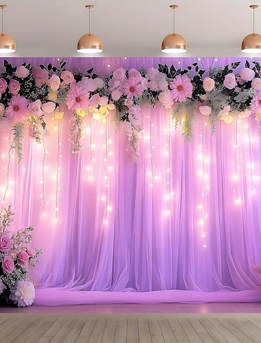  Romantischer Wandteppich mit Blumenmuster zum Valentinstag, 2D-Flachdruck, verziert mit warmen LED-Lichtern, perfekte Kulisse für eine schöne Partydekoration und ein gemütliches Valentinstagsambiente.