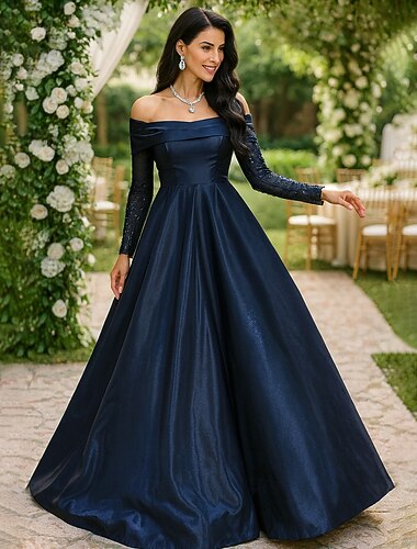  A-linjainen lattiamittainen muodollinen mekko iltapuku quinceañera-mekot elegantti juhla pitkät hihat olkapäiltä iltajuhla häät pleateilla helmineuleilla